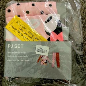 Brand New Mickey and Minnie Mouse Pajamas PJ Pals for Kids Size 2